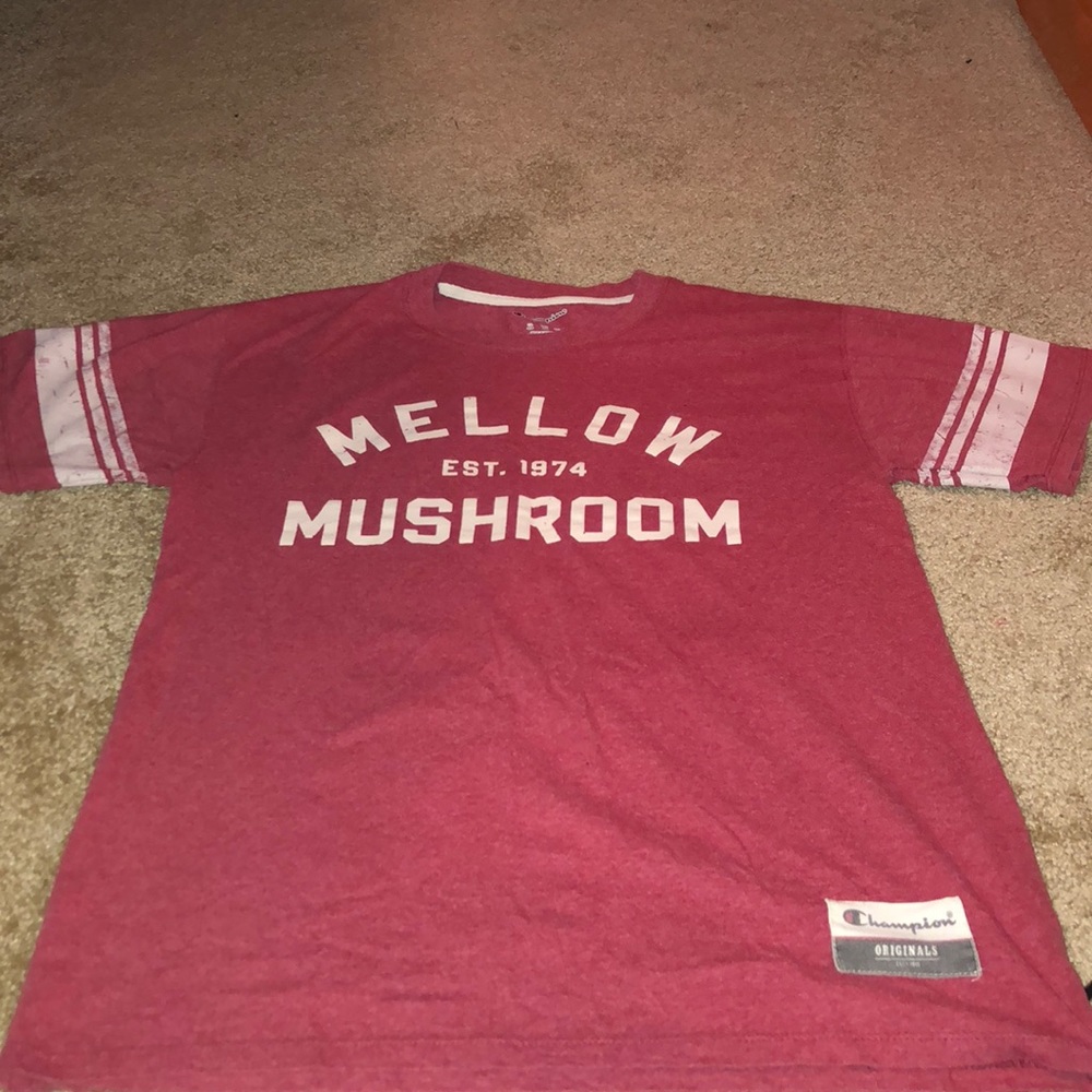 Red mellow mushroom t-shirt.